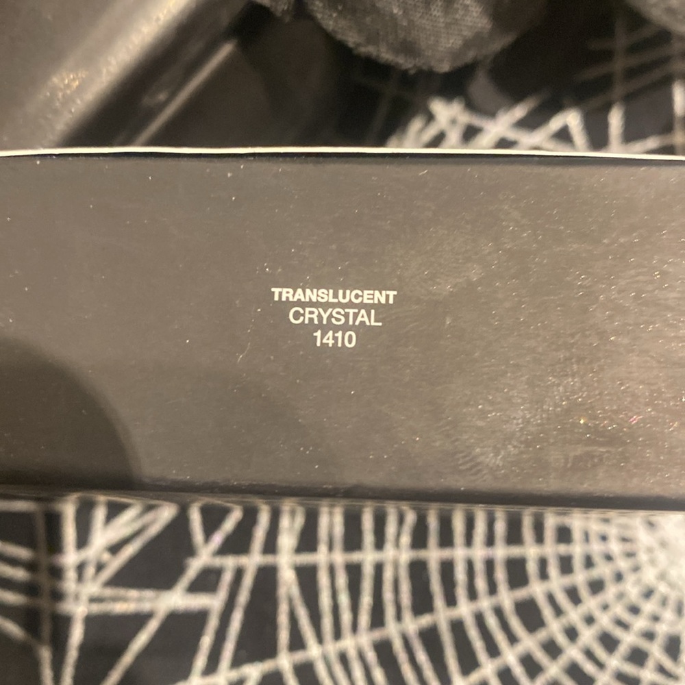 NARS
Light Reflecting Loose Setting Powder - Picture 3 of 6